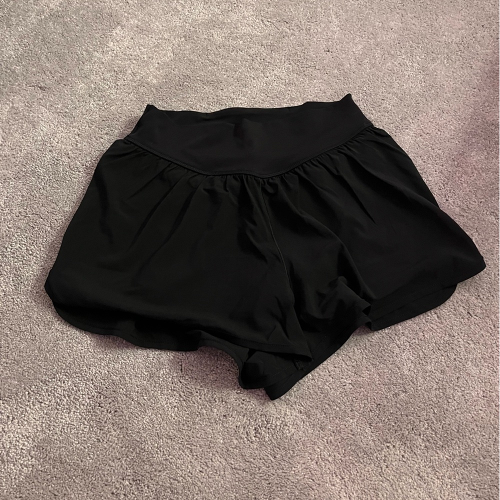 NWT black aerie shorts size small